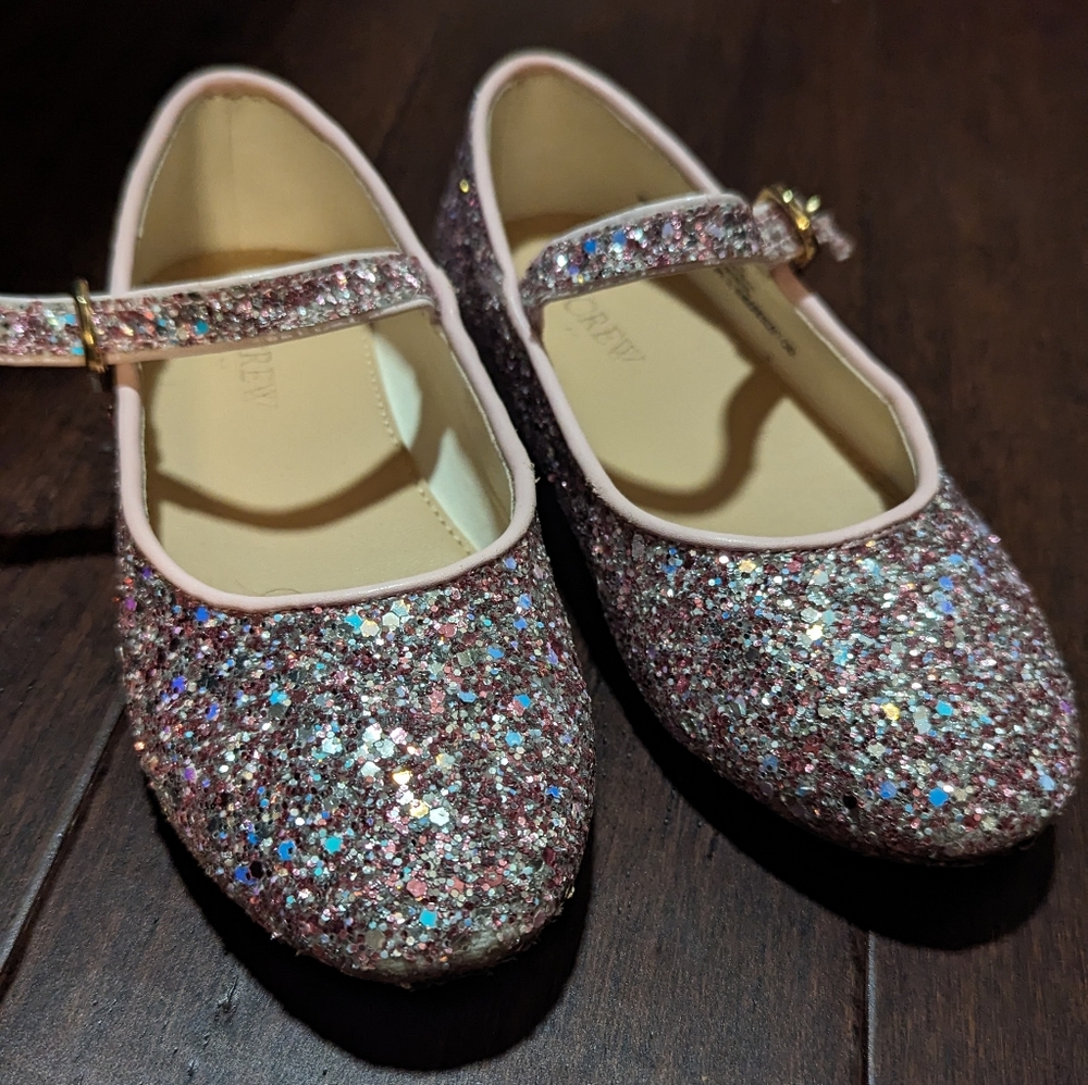 Girls' glitter Mary Janes with elastic strap